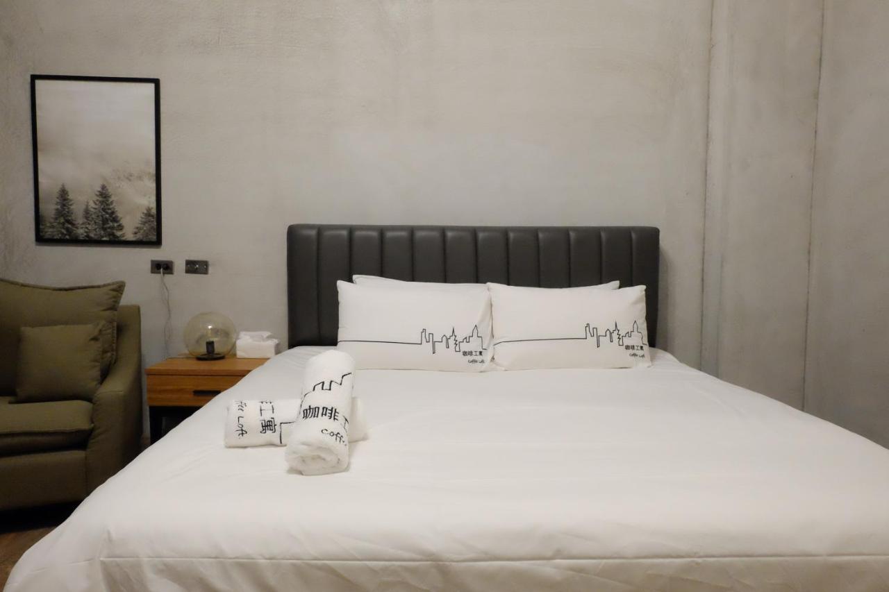 Coffeeloft Bed & Breakfast Taitung ภายนอก รูปภาพ