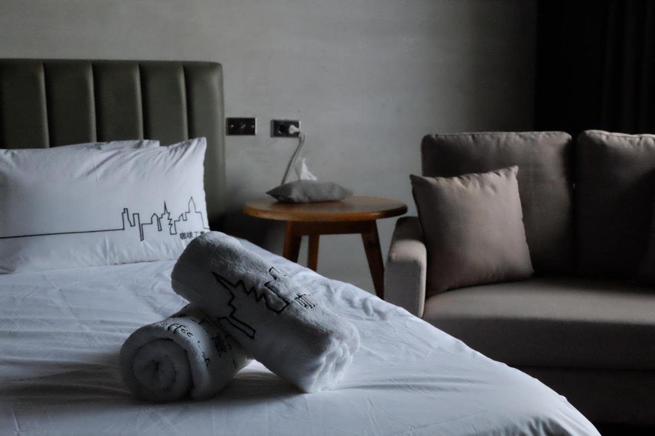 Coffeeloft Bed & Breakfast Taitung ภายนอก รูปภาพ